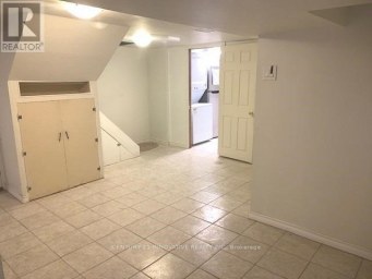 BSMT - 46 MEDHURST ROAD Toronto (Crescent Town) Ontario photo 12