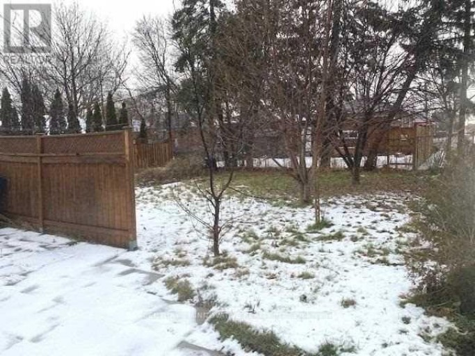 BSMT - 46 MEDHURST ROAD, Toronto (Crescent Town), Ontario, M4B1B1