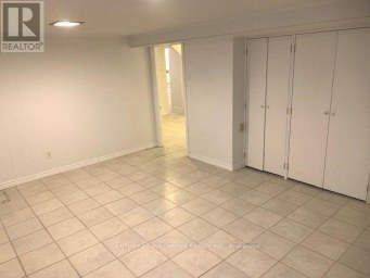 BSMT - 46 MEDHURST ROAD Toronto (Crescent Town) Ontario photo 5