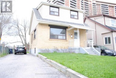BSMT - 42 ST DUNSTAN DRIVE Toronto (Oakridge) Ontario photo 1