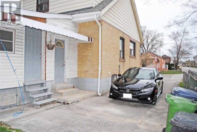 BSMT - 42 ST DUNSTAN DRIVE, Toronto (Oakridge), Ontario, M1L2V5