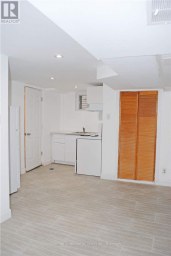 BSMT - 42 ST DUNSTAN DRIVE Toronto (Oakridge) Ontario photo 4