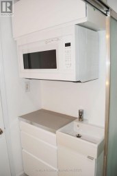 STUDIO - 42 ST DUNSTAN DRIVE Toronto (Oakridge) Ontario photo 3