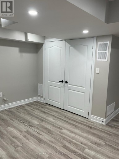 34 EBURY (LOWER) DRIVE, Brampton (Credit Valley), Ontario, L6X5M1