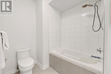 215 SALTERTON CIRCLE Vaughan Ontario photo 46