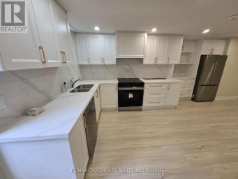 BASEMENT APARTMENT - 66 MORRISON CRESCENT Markham (Buttonville) Ontario photo 2