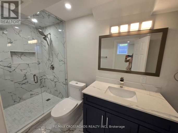 BASEMENT APARTMENT - 66 MORRISON CRESCENT, Markham (Buttonville), Ontario, L3R9K7