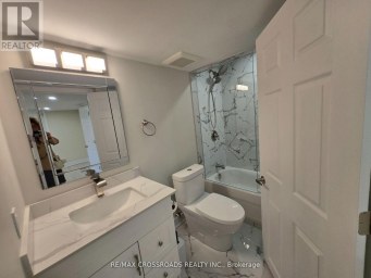 BASEMENT APARTMENT - 66 MORRISON CRESCENT Markham (Buttonville) Ontario photo 9