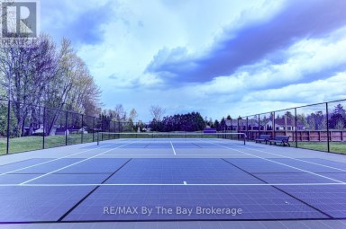 75 - 85 THEME PARK DRIVE Wasaga Beach Ontario photo 30