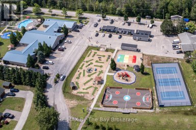 75 - 85 THEME PARK DRIVE Wasaga Beach Ontario photo 31