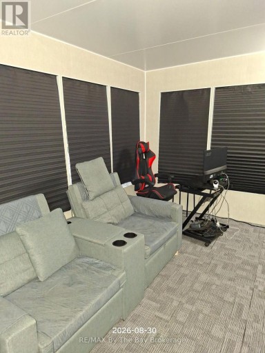 75 - 85 THEME PARK DRIVE, Wasaga Beach, Ontario, L9Z1X7