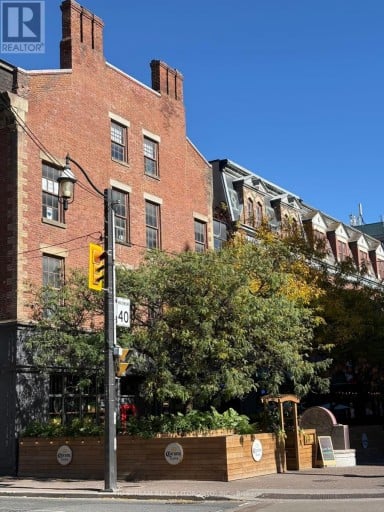 302 - 100 FRONT STREET E, Toronto (Moss Park), Ontario, M5A1E1
