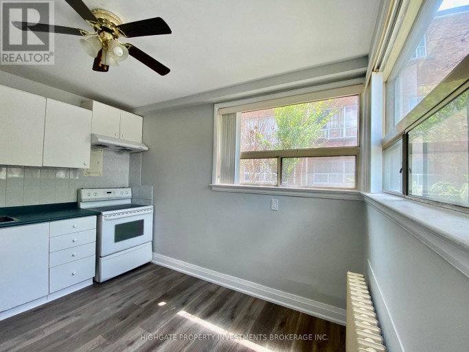 3 - 34 ERLESMERE AVENUE, Brampton (Brampton East), Ontario, L6W2T6