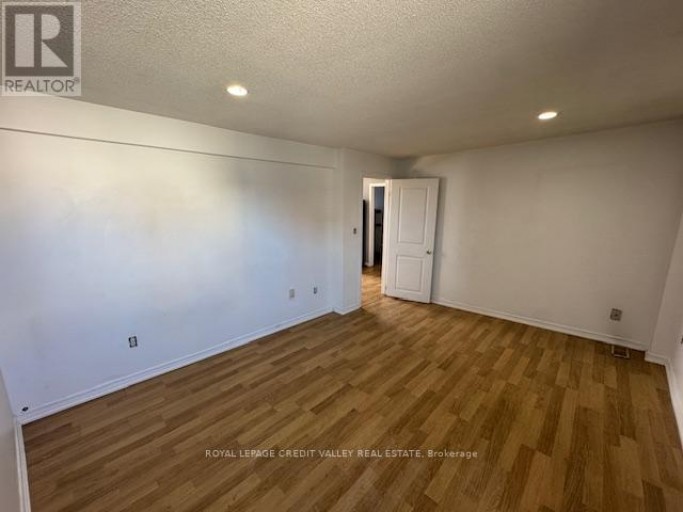 23 GEORGE STREET N, Brampton (Downtown Brampton), Ontario, L6X1R3