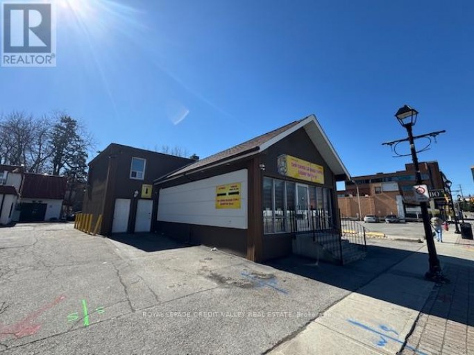 23 GEORGE STREET N, Brampton (Downtown Brampton), Ontario, L6X1R3