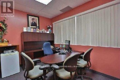 202 - 49 HILLCREST AVENUE Brampton (Queen Street Corridor) Ontario photo 5