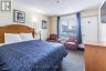 5951 CLARK AVENUE, Niagara Falls (clifton Hill), Ontario, L2G3W3 (ID X13002960)