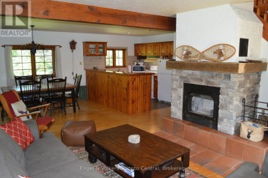 103 NORDIC ROAD Blue Mountains Ontario photo 17