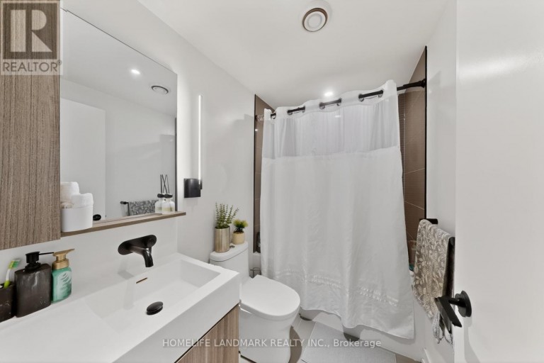 606 - 127 BROADWAY AVENUE, Toronto (Mount Pleasant West), Ontario, M4P1V4