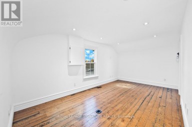 136 TRAFALGAR ROAD Oakville (OO Old Oakville) Ontario photo 12