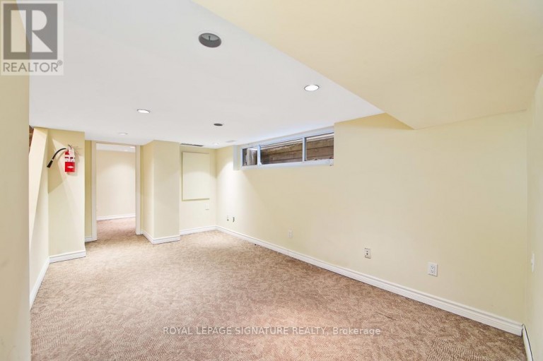 136 TRAFALGAR ROAD, Oakville (OO Old Oakville), Ontario, L6J3G5