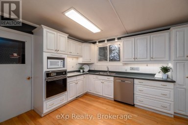 570 7TH STREET W Owen Sound Ontario photo 27