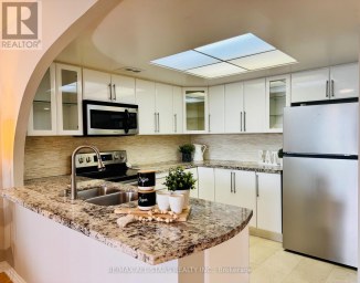 402 - 7601 BATHURST STREET Vaughan (Crestwood-Springfarm-Yorkhill) Ontario photo 11