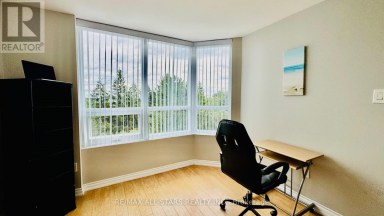 402 - 7601 BATHURST STREET Vaughan (Crestwood-Springfarm-Yorkhill) Ontario photo 13