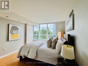 402 - 7601 BATHURST STREET Vaughan (Crestwood-Springfarm-Yorkhill) Ontario photo 6