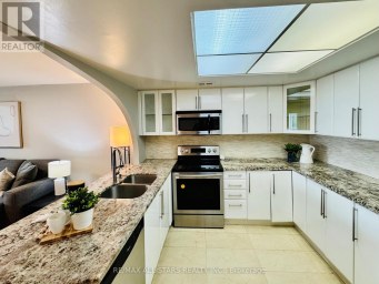 402 - 7601 BATHURST STREET Vaughan (Crestwood-Springfarm-Yorkhill) Ontario photo 9