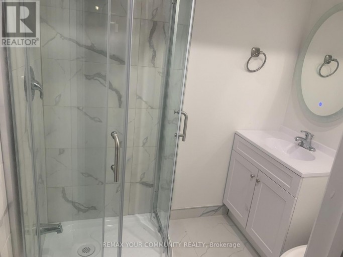 BASEMENT - 371 SELBY CRESCENT, Newmarket (Bristol-London), Ontario, L3Y6E2