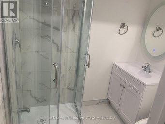 BASEMENT - 371 SELBY CRESCENT Newmarket (Bristol-London) Ontario photo 4