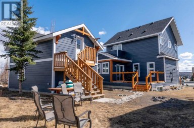216 Cottageclub Crescent Rural Rocky View County Alberta photo 4