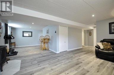 82 CURTIS STREET S East Zorra-Tavistock (Innerkip) Ontario photo 32
