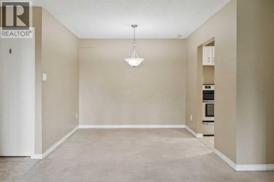 9302, 315 Southampton Drive SW Calgary Alberta photo 6