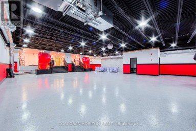 2261 DUNDAS STREET Toronto (Roncesvalles) Ontario photo 8