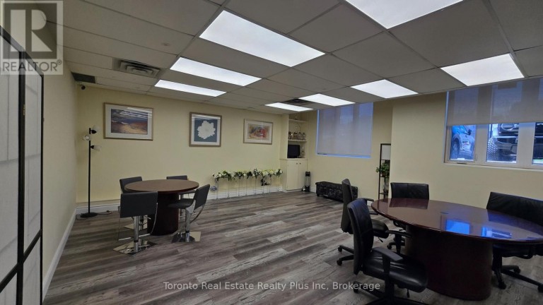 #100 - 53 VILLAGE CENTRE PLACE, Mississauga (City Centre), Ontario, L4Z1V9