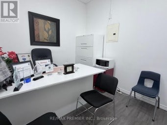 203 - 7181 YONGE STREET Markham (Thornhill) Ontario photo 5