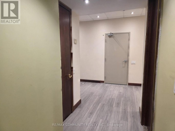 303 - 250 SHEPPARD AVENUE E, Toronto (Willowdale East), Ontario, M2N6M9