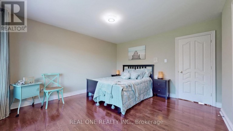 12 JARVIS AVENUE, Aurora (Aurora Estates), Ontario, L4G6W8
