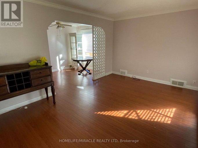 MAIN FLOOR - 45 MARTORINO DRIVE, Toronto (Kennedy Park), Ontario, M1K2J3