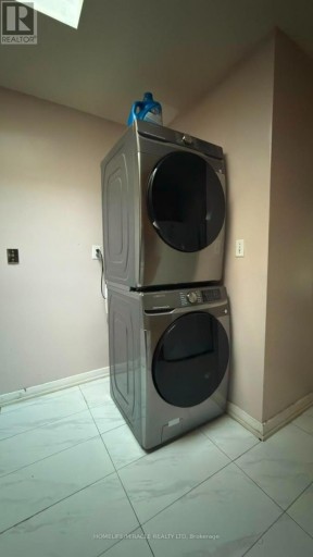 MAIN FLOOR - 45 MARTORINO DRIVE, Toronto (Kennedy Park), Ontario, M1K2J3