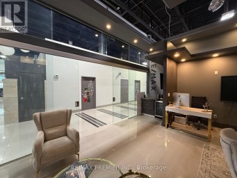 44 - 7250 KEELE STREET Vaughan (Concord) Ontario photo 4