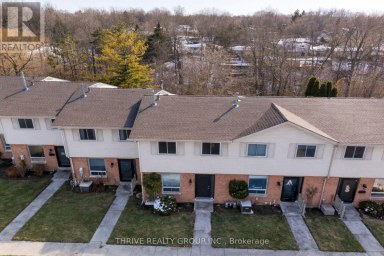 3 - 80 ACORN CRESCENT London North (North F) Ontario photo 2