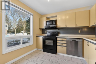 3 - 80 ACORN CRESCENT London North (North F) Ontario photo 6