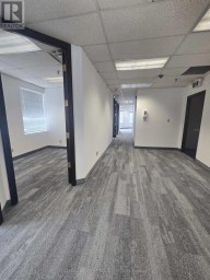 1/300 - 5025 ORBITOR DRIVE Mississauga (Airport Corporate) Ontario photo 10