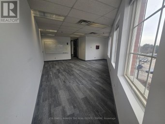 1/300 - 5025 ORBITOR DRIVE Mississauga (Airport Corporate) Ontario photo 4