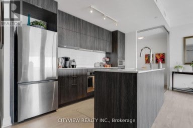 304 - 110 MARINE PARADE DRIVE Toronto (Mimico) Ontario photo 13