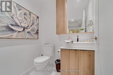 304 - 110 MARINE PARADE DRIVE Toronto (Mimico) Ontario photo 9