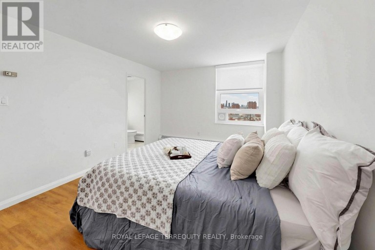 1410 - 455 SENTINEL ROAD, Toronto (York University Heights), Ontario, M3J1V5